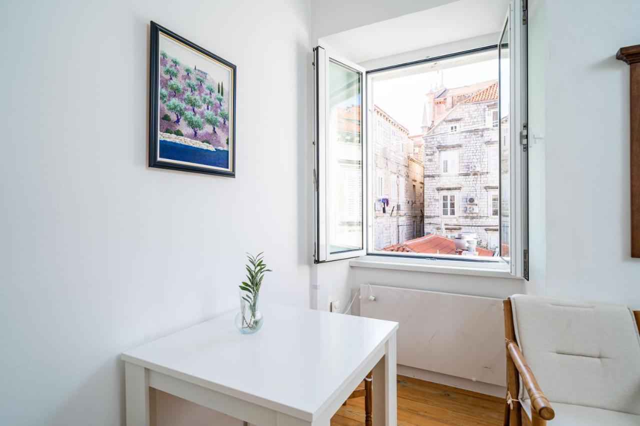 Laus Ii, Lovely Apartment In Old Town Dubrovnik Luaran gambar