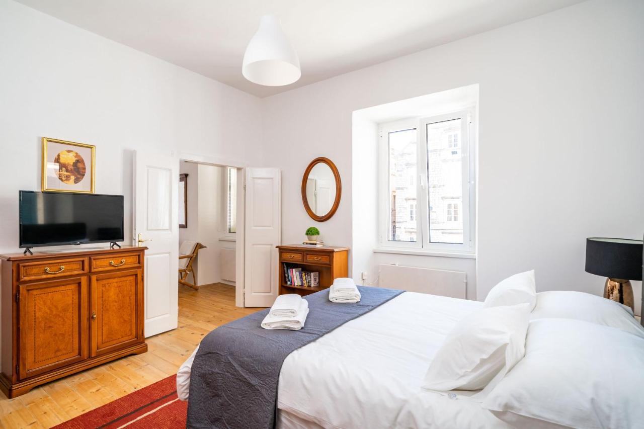 Laus Ii, Lovely Apartment In Old Town Dubrovnik Luaran gambar