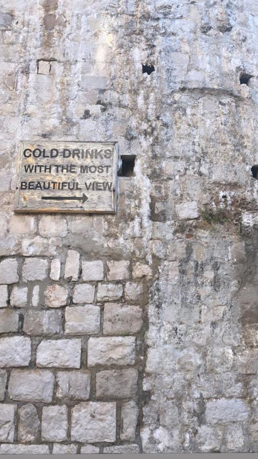 Laus Ii, Lovely Apartment In Old Town Dubrovnik Luaran gambar